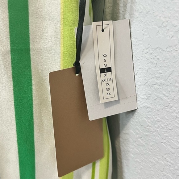 Halogen Top! - Picture 4 of 9